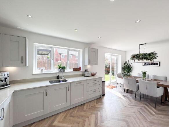 Stunning new build ready to walk in to - Romney Close, Thornton-Cleveleys photo 4
