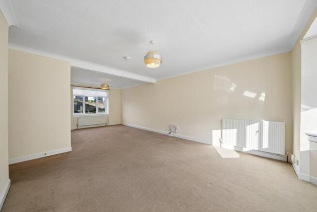 Castle Court, Kings Drive, Newton Mearns, Glasgow, East Renfrewshire, G77 photo 4