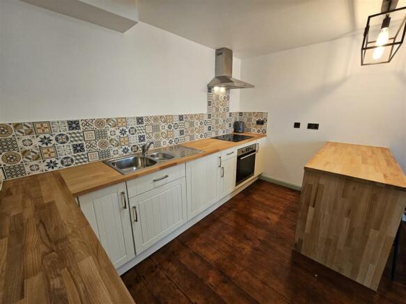 Kitchen.jpg