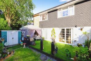 32, Glanystruth, Abertillery NP13 3NE