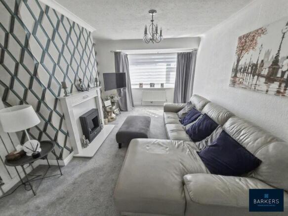 2 bed Semi-Detached Bungalow for sale Image 10