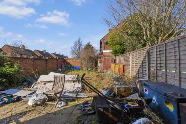 27 The Graylings, Abbots Langley, Hertfordshire, WD5 0JQ photo 4