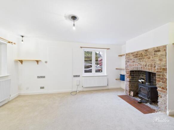 CAM01995G0-PR0391-STILL004