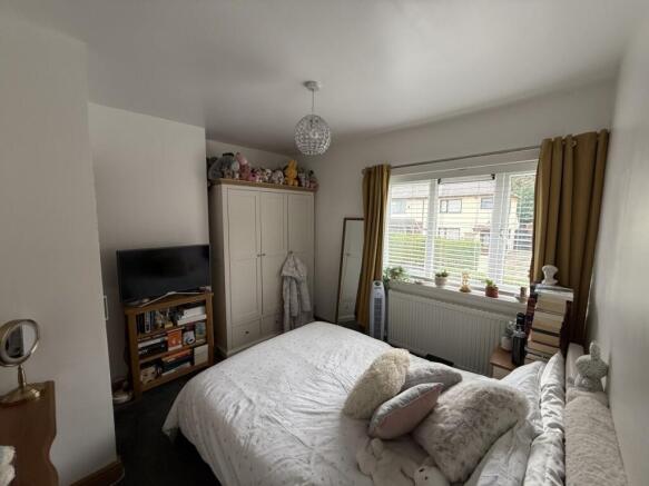 3 bed Semi-Detached to rent Image 6