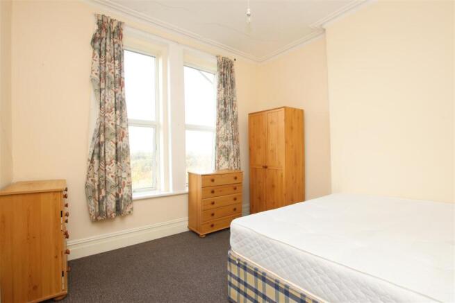 Bedroom.JPG