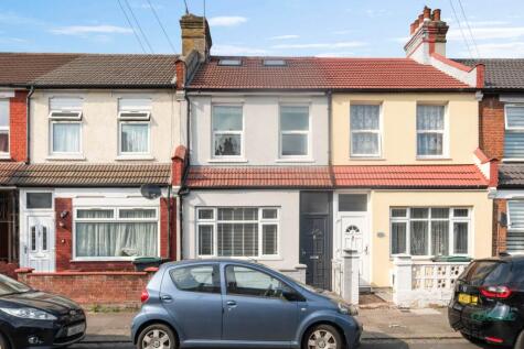 Thackeray Avenue, Tottenham N17