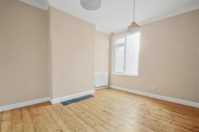 Dining Room 1.jpg
