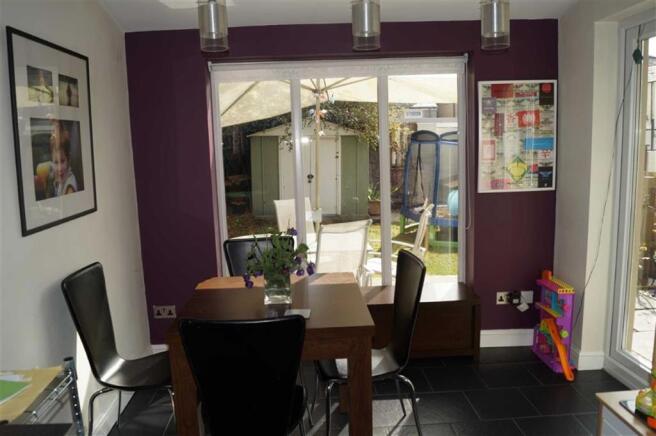 KITCHEN/DINER