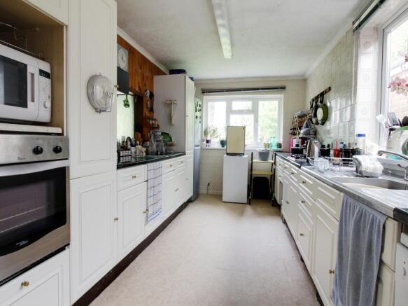 KITCHEN: