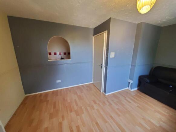 WhatsApp Image 2025-10-15 at 11.46.35 (6).jpeg