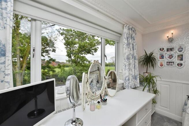 5f74a3f9-bed 201 20view.JPG