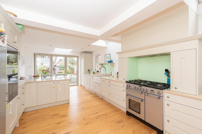 (Rightmove) 18.jpg