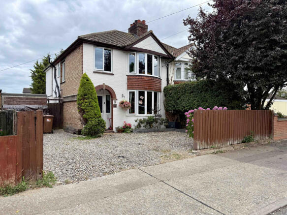 4 Bedroom Semi Detached for Sale