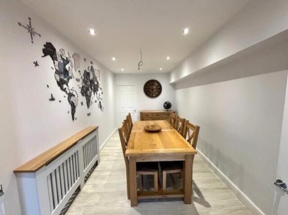 3 Wilmot dining room