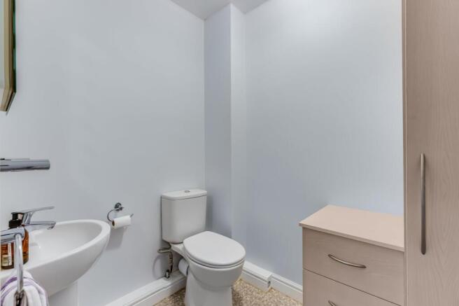 2 bed Terraced for sale Image 9