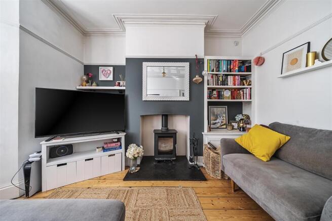 Lounge L .jpg