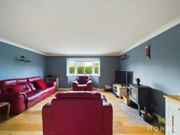 CAM01520G0-PR0085-STILL018.jpg