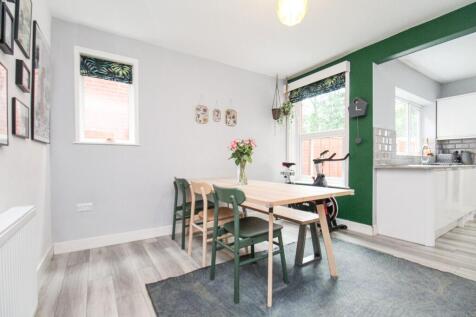 Porchester Road, Woolston, SO19