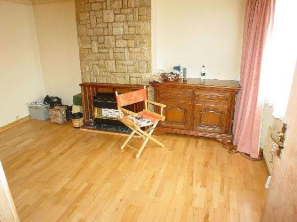 3rd Photo of Lounge