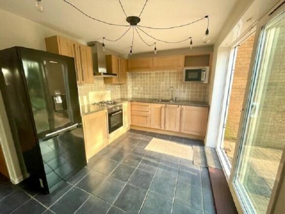 Kitchen/Dining Area
