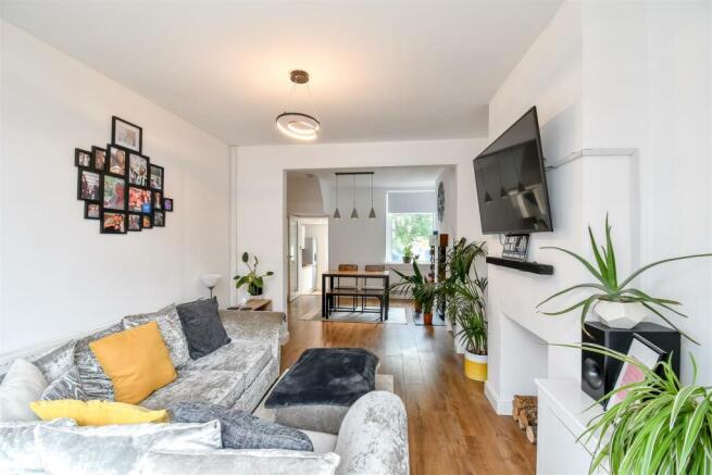 Living/Dining Room