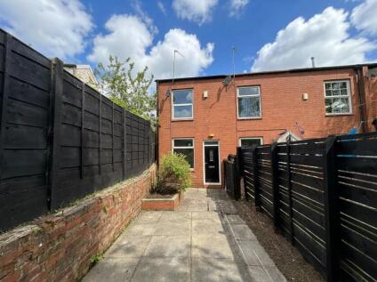 Sykes Street, Gee Cross, Hyde, SK14 5QJ
