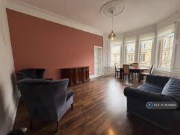 Flat 2/3, 60, Meadowpark Street, Glasgow G31 2SJ