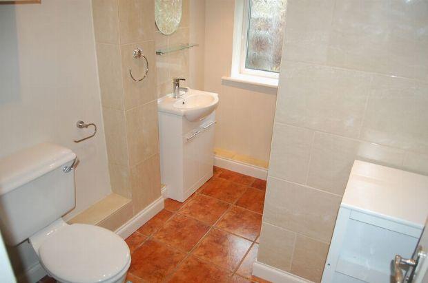DOWNSTAIRS SHOWER ROOM