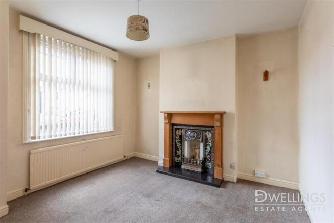 DWELEST - 117 Parliament Street, Swadlincote, DE11