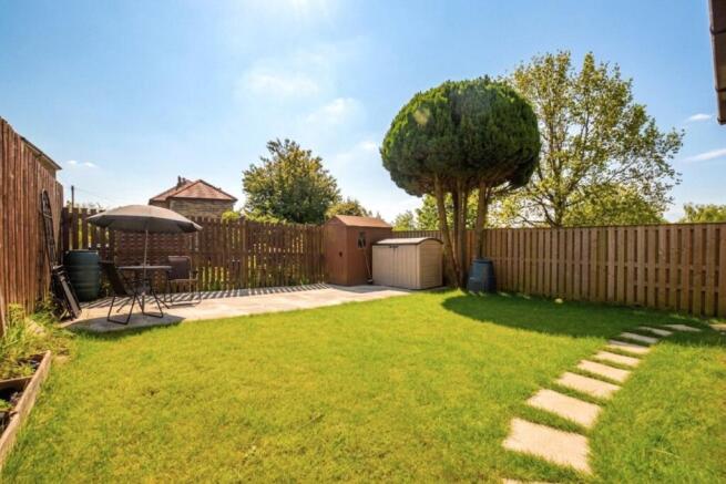 3 bed Semi-Detached for sale Image 9