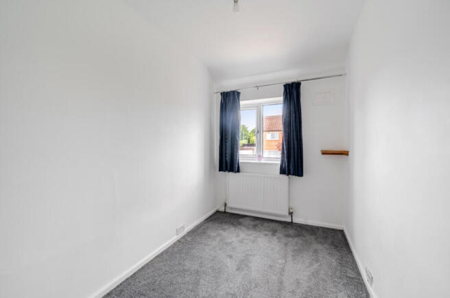 3 bed Semi-Detached for sale Image 8