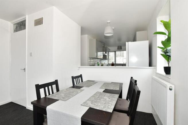 Lounge/Diner