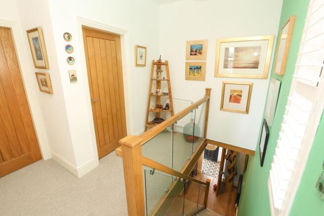 3 bed Detached for sale Image 12