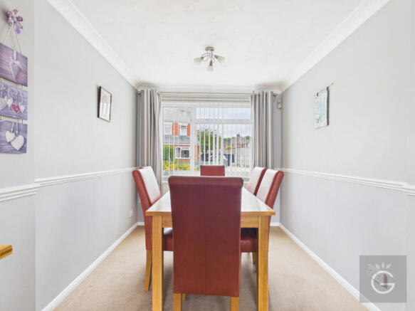 Whitley Wood Lane, Reading, RG2 photo 4
