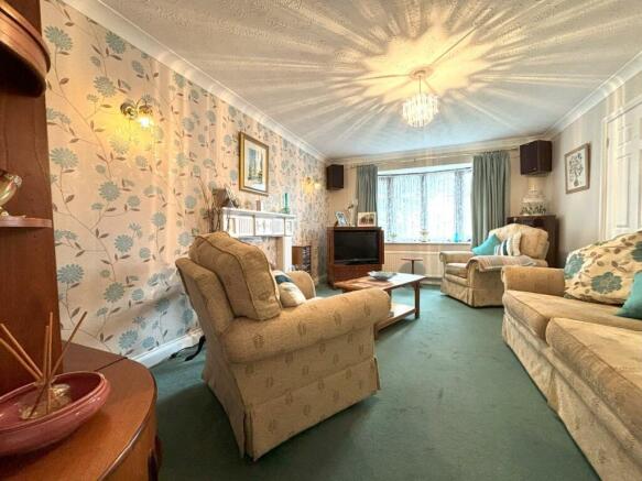 Living Room 2.jpg