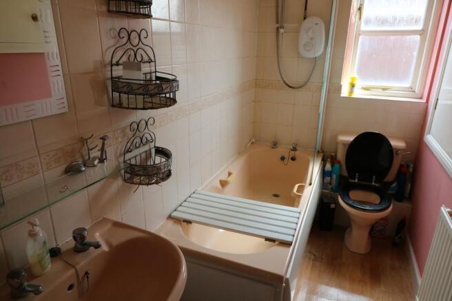Photo 10