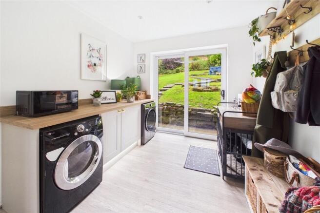 3 bed Detached for sale Image 8