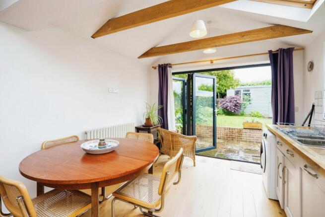 Kitchen/Dining Area