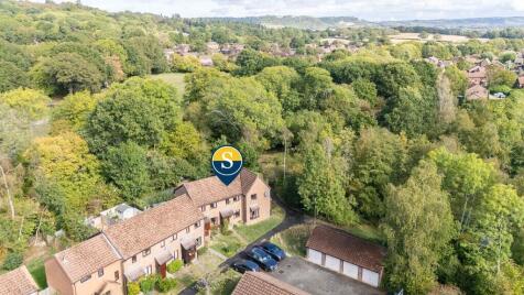 Treelands, North Holmwood