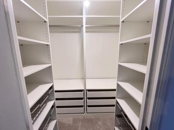 Walk in wardrobe