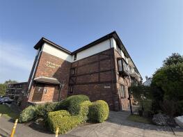 30, 154 Hesslewell Court, Pensby Road, Wirral CH60 7TW