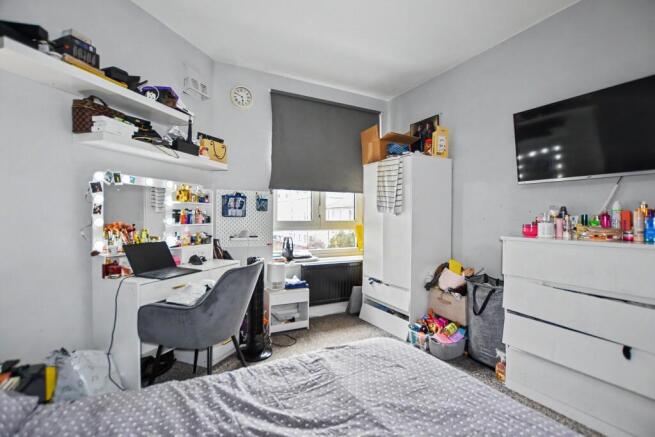 Flat 44 Acworth House, Barnfield Road, Woolwich, London SE18 3TP photo 4