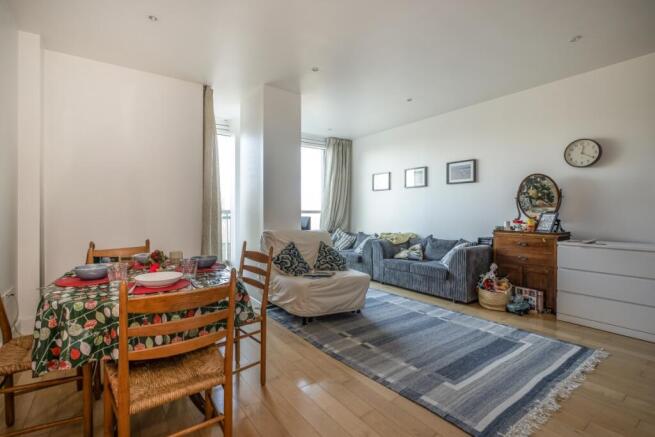 8-Putney-Wharf-To...