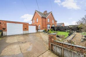1, New Barn Cottages, Madjeston, Gillingham SP8 5JL