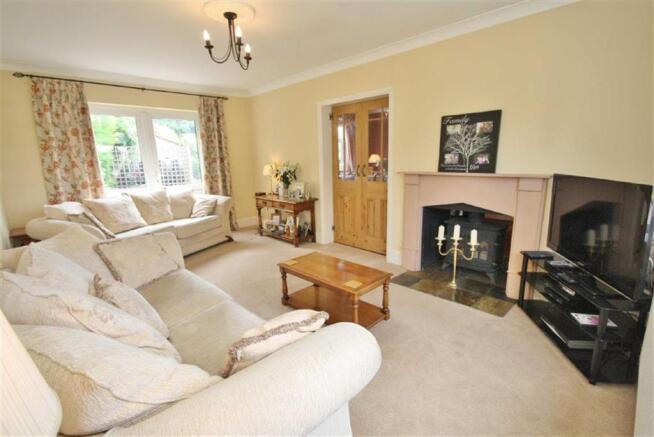 SITTING ROOM