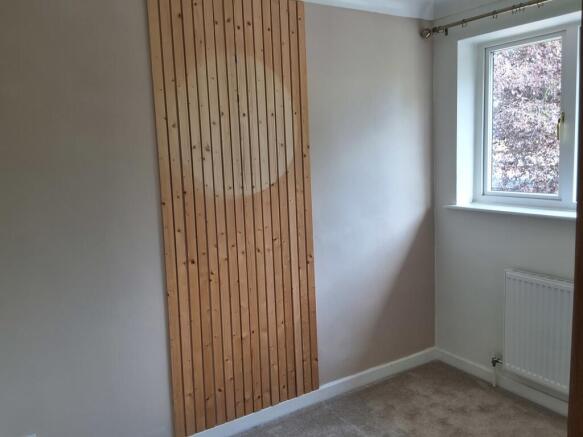2 bed Semi-Detached to rent Image 7
