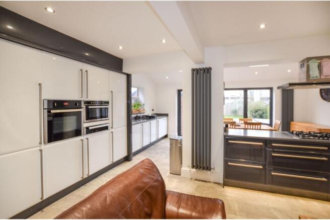 Kitchen/Dining Room
