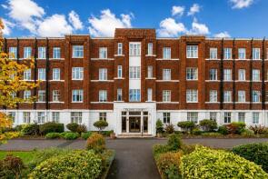 Flat 65, Gilling Court, Belsize Grove, London NW3 4XB
