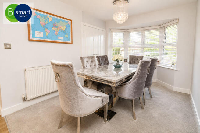 4 bed Detached for sale Image 6