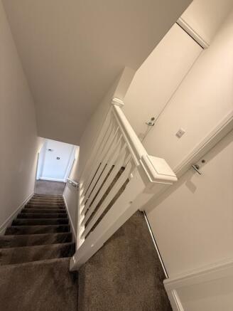 3 bed Terraced for sale Image 10